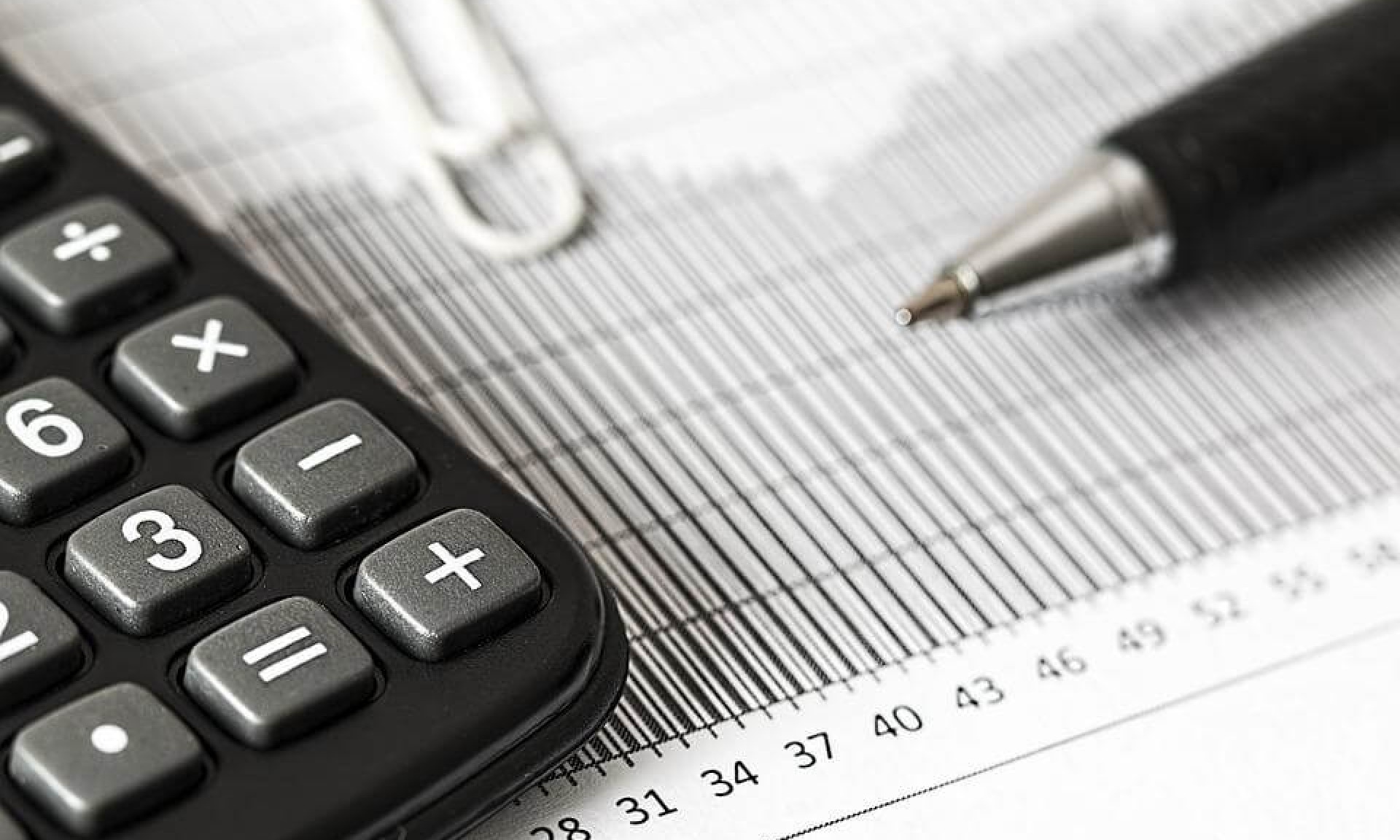 Gli indicatori ed il Piano degli Indicatori nel controllo di gestione degli enti locali